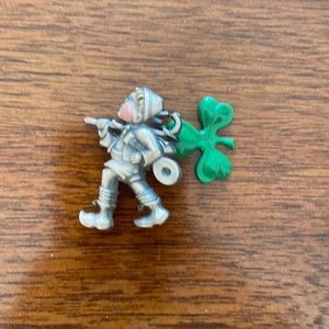 Vintage Irish brooch saint Patrick’s day